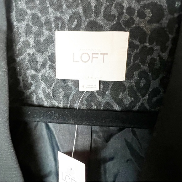NWT SZ 4 Ann Taylor LOFT Gray & Black Cheetah Animal Print Blazer Top - Picture 3 of 7